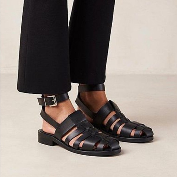 ALOHAS Perry Ankle black leather Strap Fisherman Sandal size 35 missing 1 strap - Picture 2 of 9